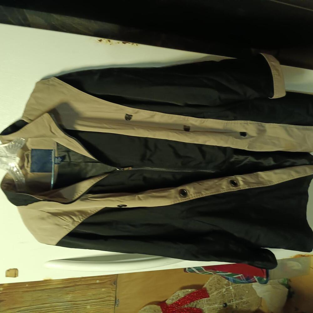 Classic Women's Two-Tone Trench Coat